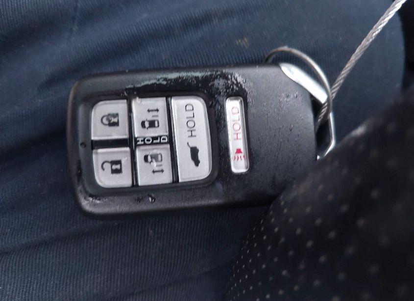 Photo 11 of 2016 Honda Odyssey EX-L (VIN 5FNRL5H62GB166021)