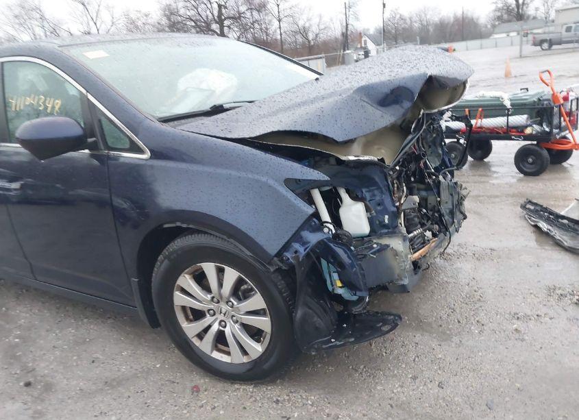 Photo 19 of 2016 Honda Odyssey EX-L (VIN 5FNRL5H62GB166021)