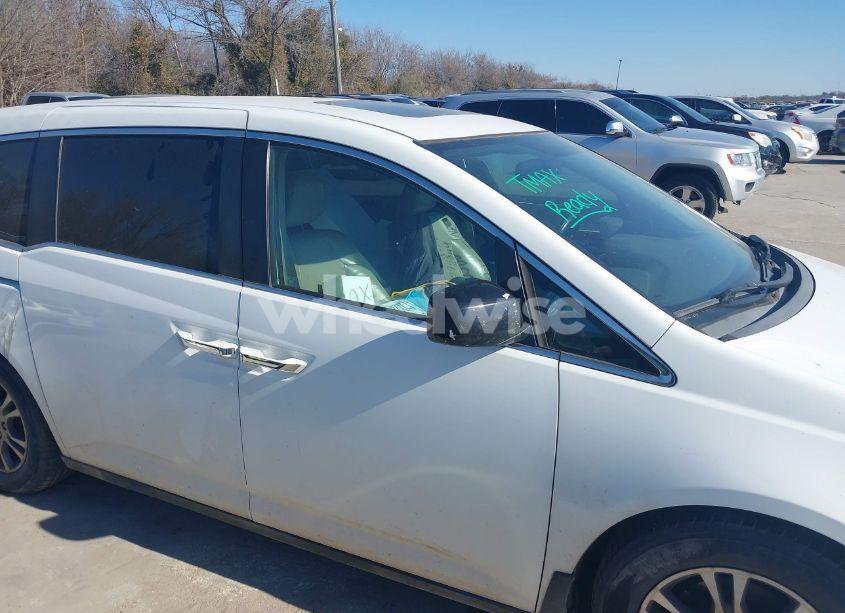 Photo 14 of 2011 Honda Odyssey EX-L (VIN 5FNRL5H63BB008294)