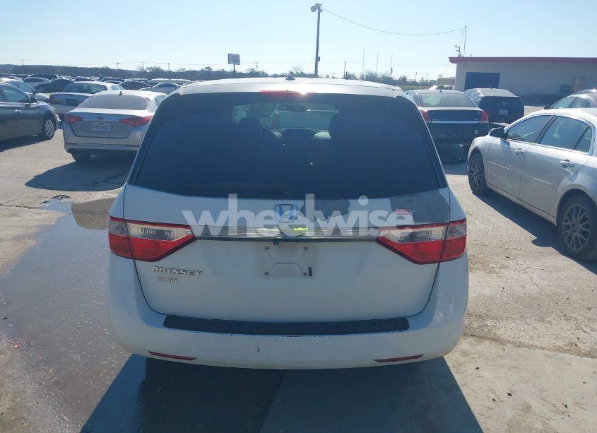 Photo 17 of 2011 Honda Odyssey EX-L (VIN 5FNRL5H63BB008294)