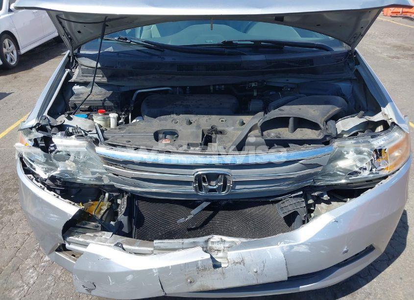 Photo 10 of 2011 Honda Odyssey EX-L (VIN 5FNRL5H63BB027718)