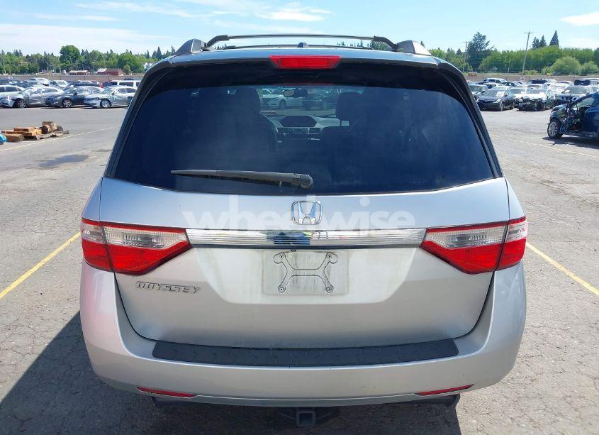 Photo 16 of 2011 Honda Odyssey EX-L (VIN 5FNRL5H63BB027718)