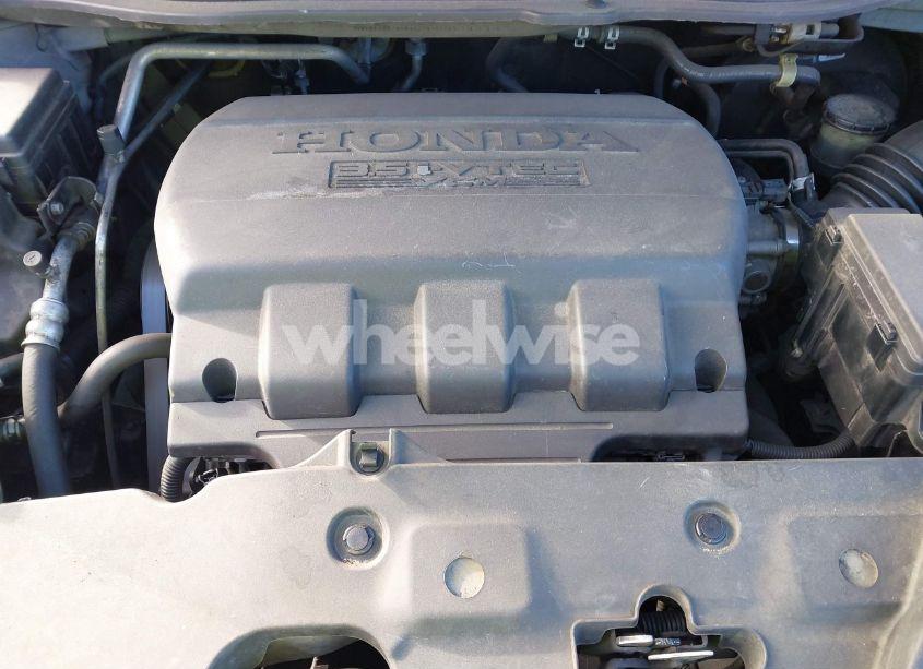 Photo 10 of 2011 Honda Odyssey EX-L (VIN 5FNRL5H63BB034443)