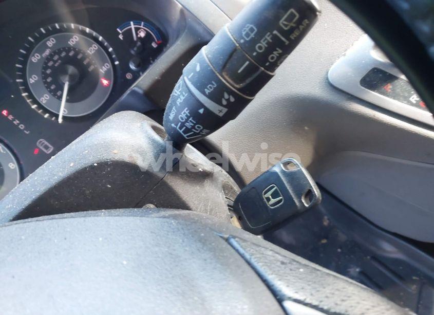 Photo 11 of 2011 Honda Odyssey EX-L (VIN 5FNRL5H63BB034443)