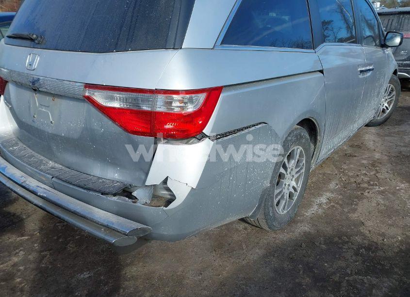 Photo 6 of 2011 Honda Odyssey EX-L (VIN 5FNRL5H63BB034443)