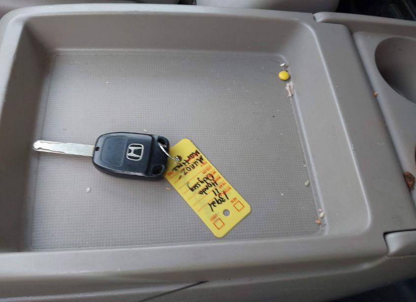 Photo 11 of 2011 Honda Odyssey EX-L (VIN 5FNRL5H63BB035852)