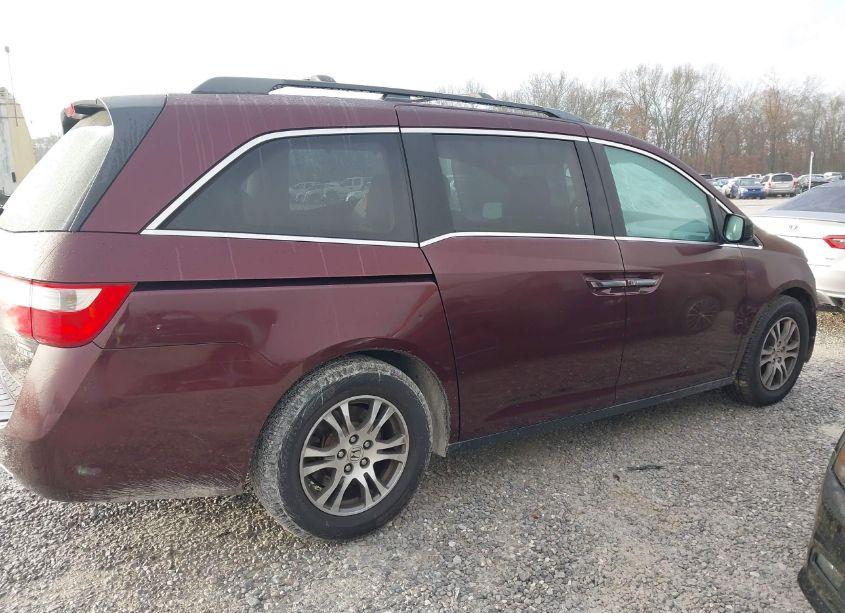 Photo 13 of 2011 Honda Odyssey EX-L (VIN 5FNRL5H63BB035852)
