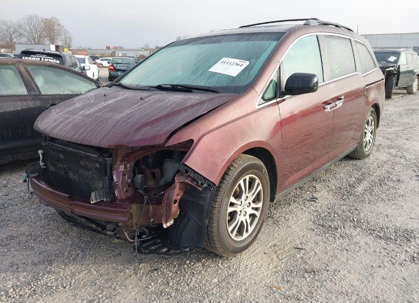 Photo 2 of 2011 Honda Odyssey EX-L (VIN 5FNRL5H63BB035852)