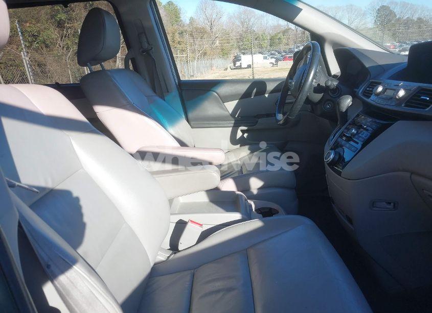 Photo 5 of 2011 Honda Odyssey EX-L (VIN 5FNRL5H63BB049802)