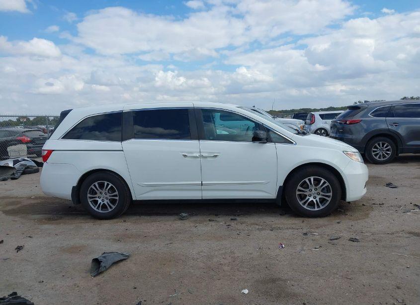 Photo 13 of 2011 Honda Odyssey EX-L (VIN 5FNRL5H63BB050643)