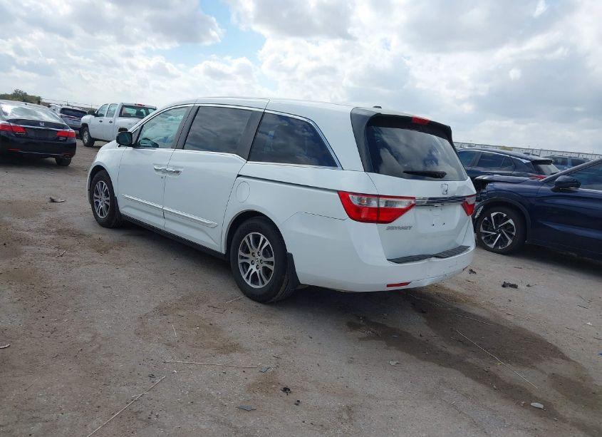 Photo 3 of 2011 Honda Odyssey EX-L (VIN 5FNRL5H63BB050643)