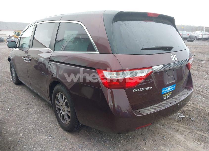 Photo 3 of 2011 Honda Odyssey EX-L (VIN 5FNRL5H63BB052344)