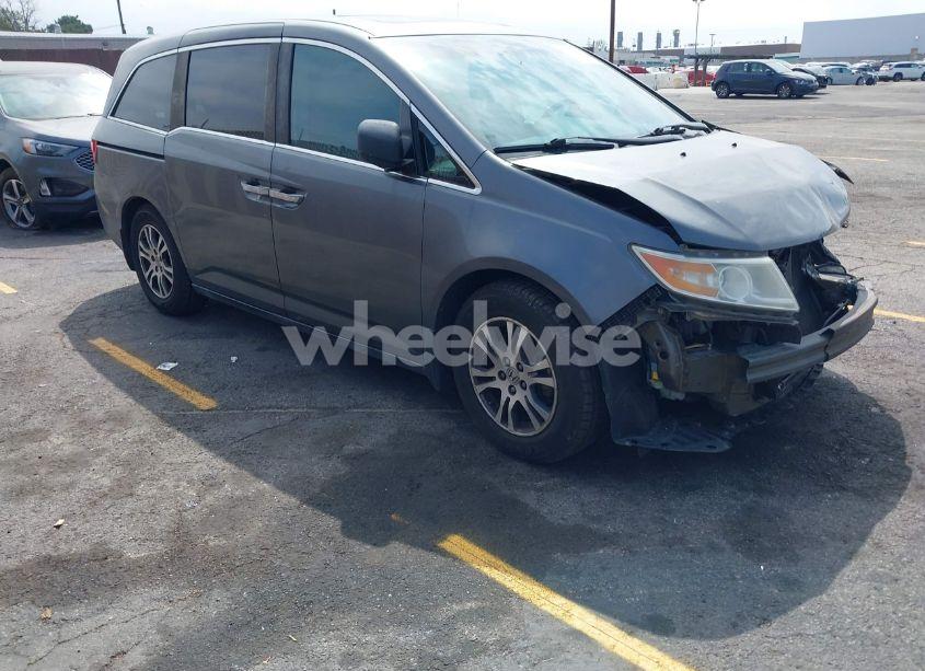 2011 Honda Odyssey EX-L (VIN 5FNRL5H63BB068205) main photo