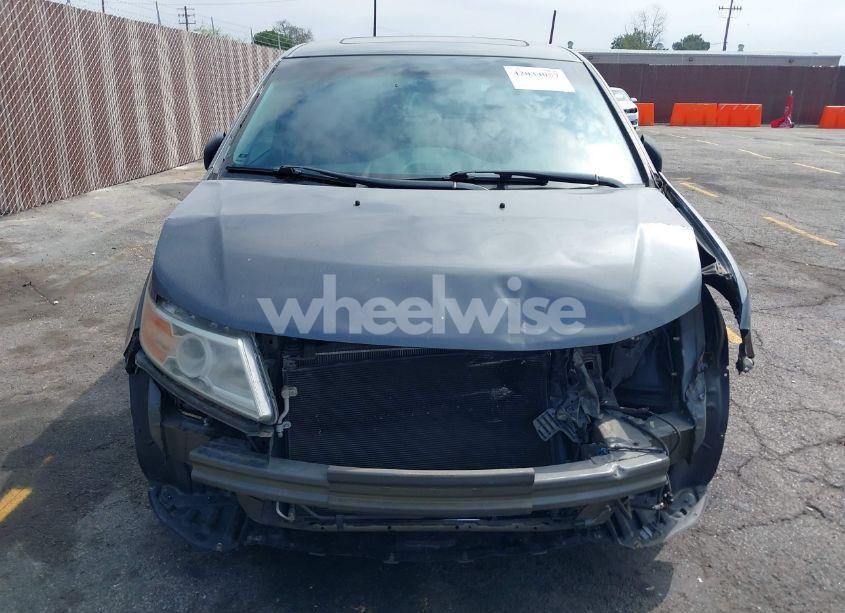 Photo 12 of 2011 Honda Odyssey EX-L (VIN 5FNRL5H63BB068205)