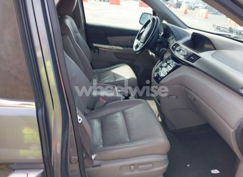 Photo 5 of 2011 Honda Odyssey EX-L (VIN 5FNRL5H63BB068205)