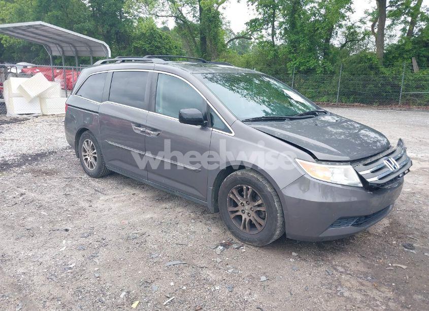 2011 Honda Odyssey EX-L (VIN 5FNRL5H63BB072156) main photo