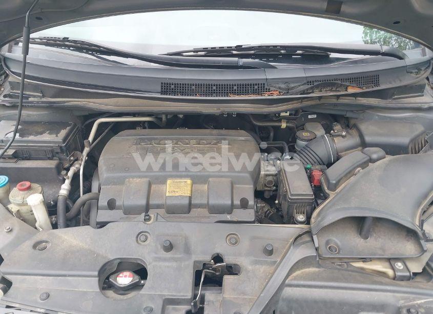 Photo 10 of 2011 Honda Odyssey EX-L (VIN 5FNRL5H63BB072156)