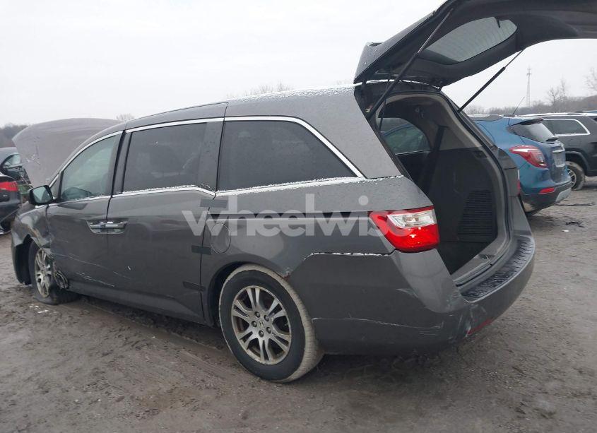 Photo 14 of 2011 Honda Odyssey EX-L (VIN 5FNRL5H63BB096845)
