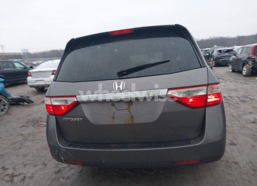 Photo 16 of 2011 Honda Odyssey EX-L (VIN 5FNRL5H63BB096845)
