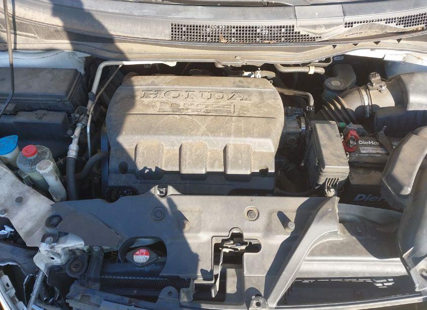 Photo 10 of 2011 Honda Odyssey EX-L (VIN 5FNRL5H63BB100487)