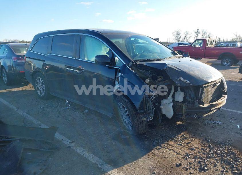 2011 Honda Odyssey EX-L (VIN 5FNRL5H63BB102787) main photo