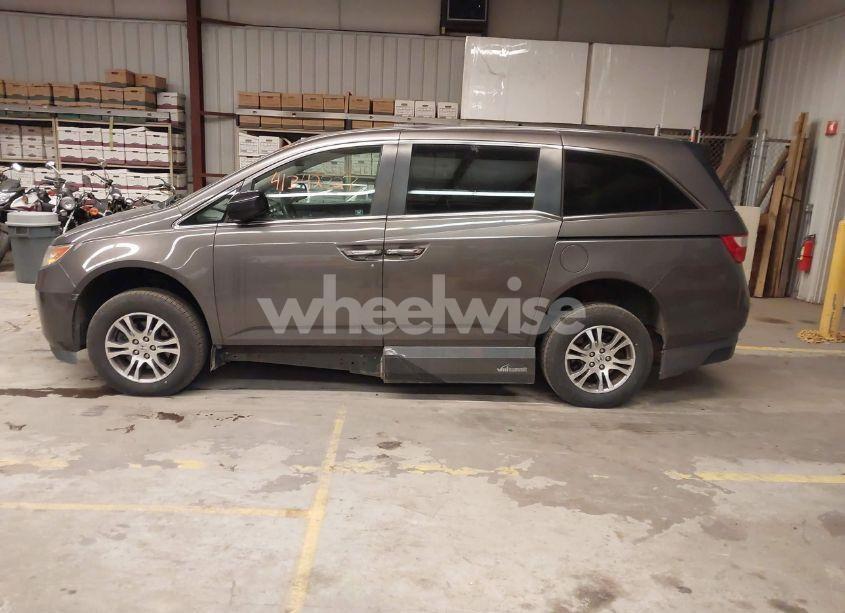 Photo 14 of 2012 Honda Odyssey EX-L (VIN 5FNRL5H63CB014579)