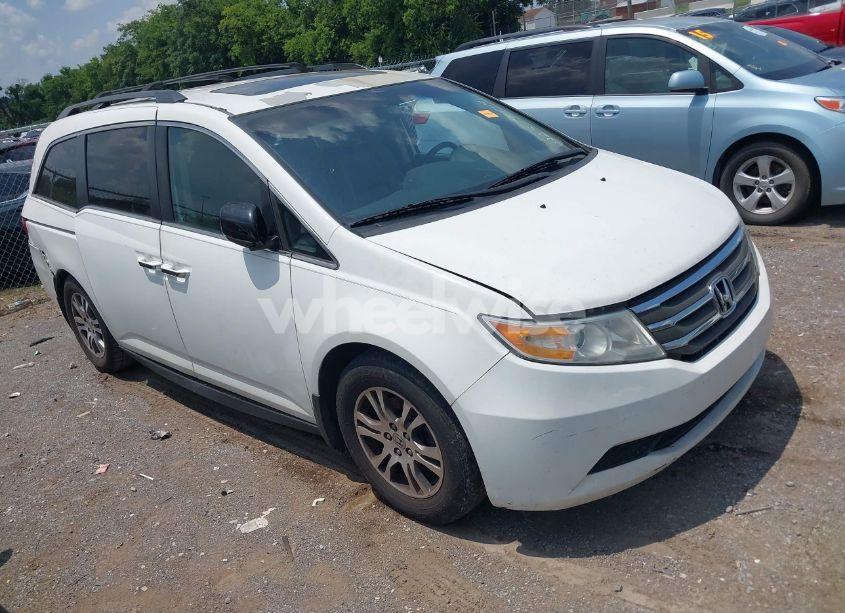 Photo 13 of 2012 Honda Odyssey EX-L (VIN 5FNRL5H63CB063684)