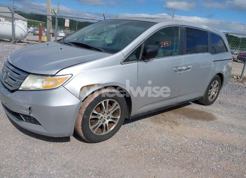 Photo 2 of 2012 Honda Odyssey EX-L (VIN 5FNRL5H63CB063815)