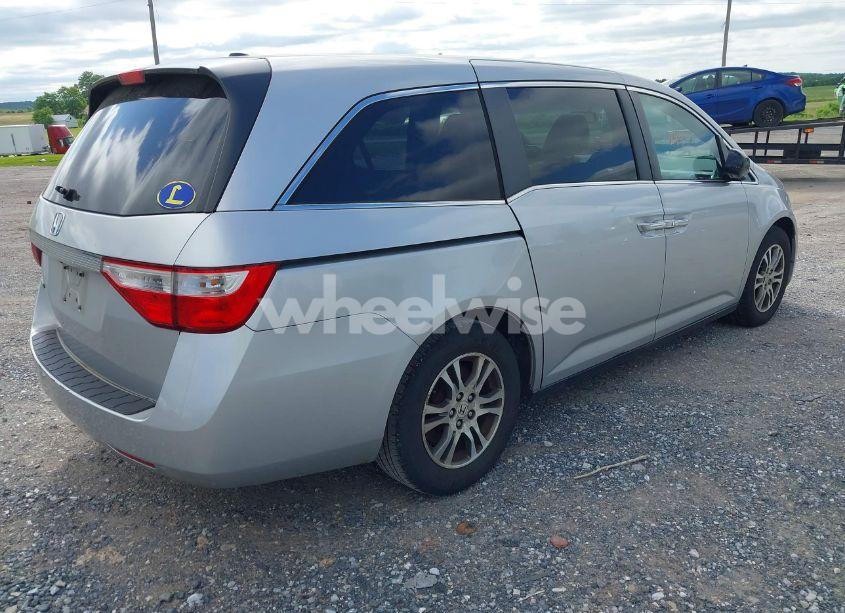 Photo 4 of 2012 Honda Odyssey EX-L (VIN 5FNRL5H63CB063815)