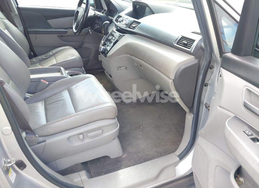 Photo 5 of 2012 Honda Odyssey EX-L (VIN 5FNRL5H63CB063815)