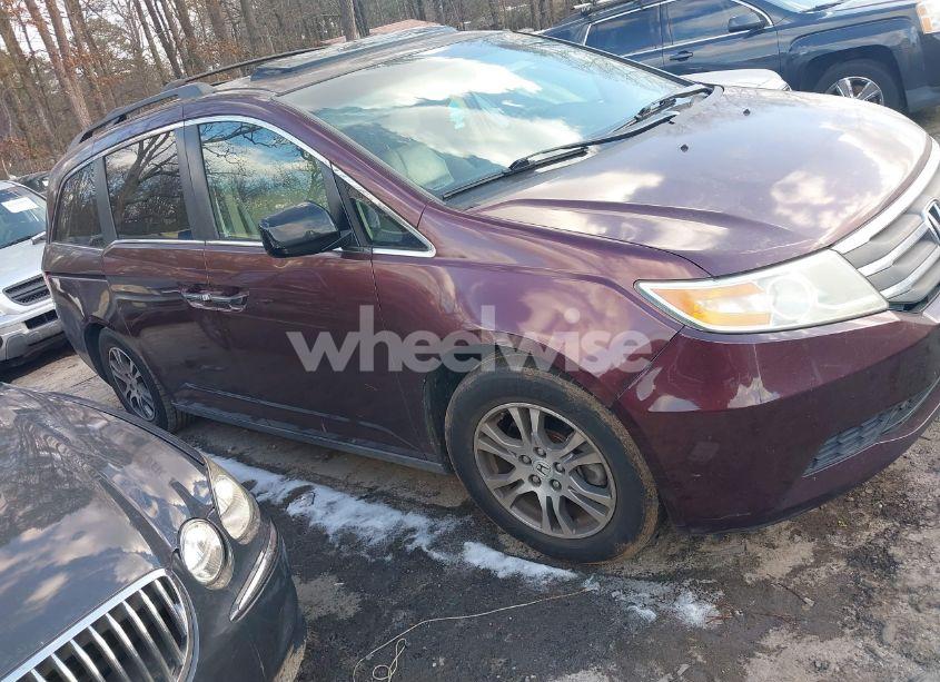 Photo 12 of 2012 Honda Odyssey EX-L (VIN 5FNRL5H63CB077875)