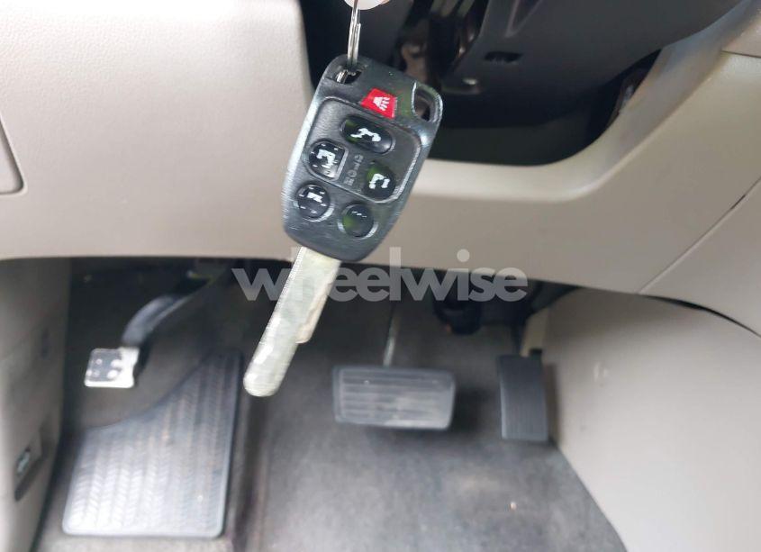 Photo 11 of 2012 Honda Odyssey EX-L (VIN 5FNRL5H63CB083014)