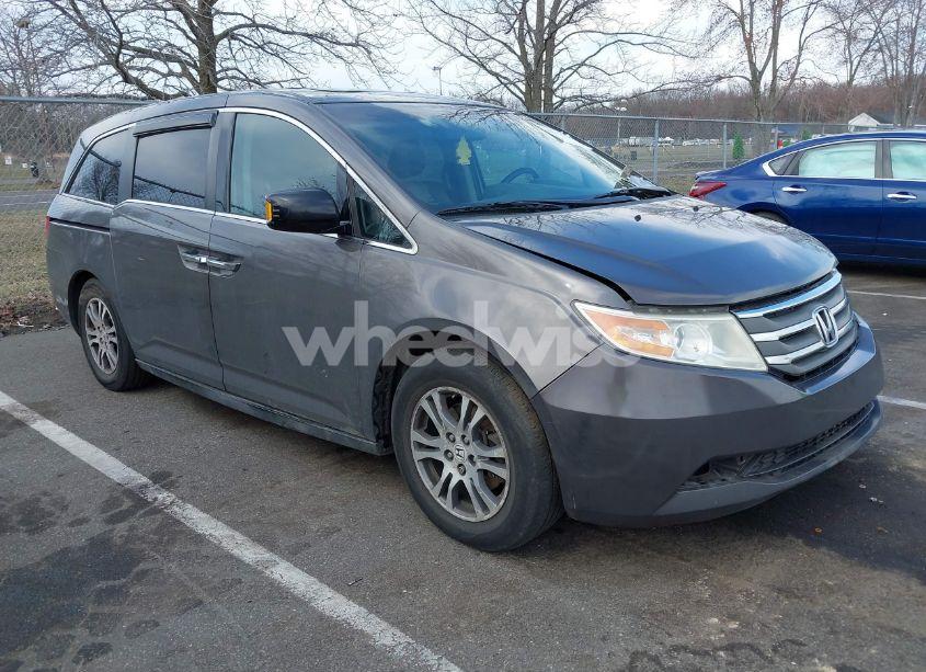 2012 Honda Odyssey EX-L (VIN 5FNRL5H63CB099357) main photo