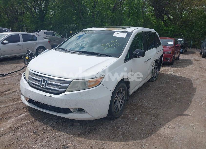 Photo 2 of 2012 Honda Odyssey EX-L (VIN 5FNRL5H63CB117341)