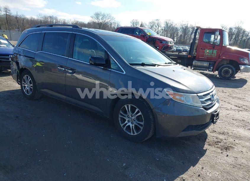 2012 Honda Odyssey EX-L (VIN 5FNRL5H63CB118795) main photo