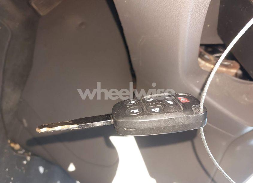 Photo 11 of 2012 Honda Odyssey EX-L (VIN 5FNRL5H63CB118795)