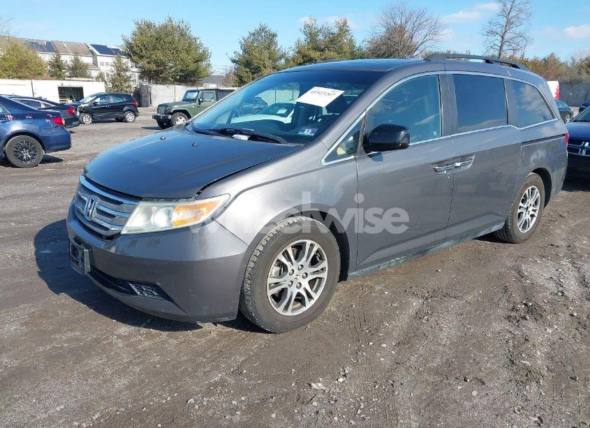 Photo 2 of 2012 Honda Odyssey EX-L (VIN 5FNRL5H63CB118795)