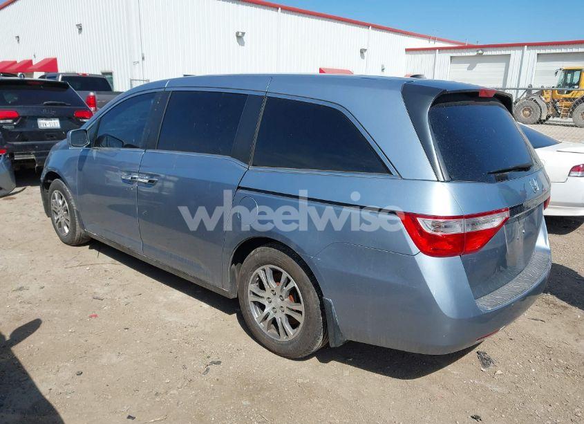 Photo 3 of 2012 Honda Odyssey EX-L (VIN 5FNRL5H63CB122670)