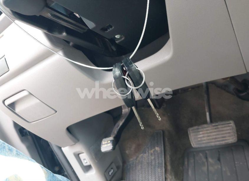 Photo 11 of 2013 Honda Odyssey EX-L (VIN 5FNRL5H63DB011960)