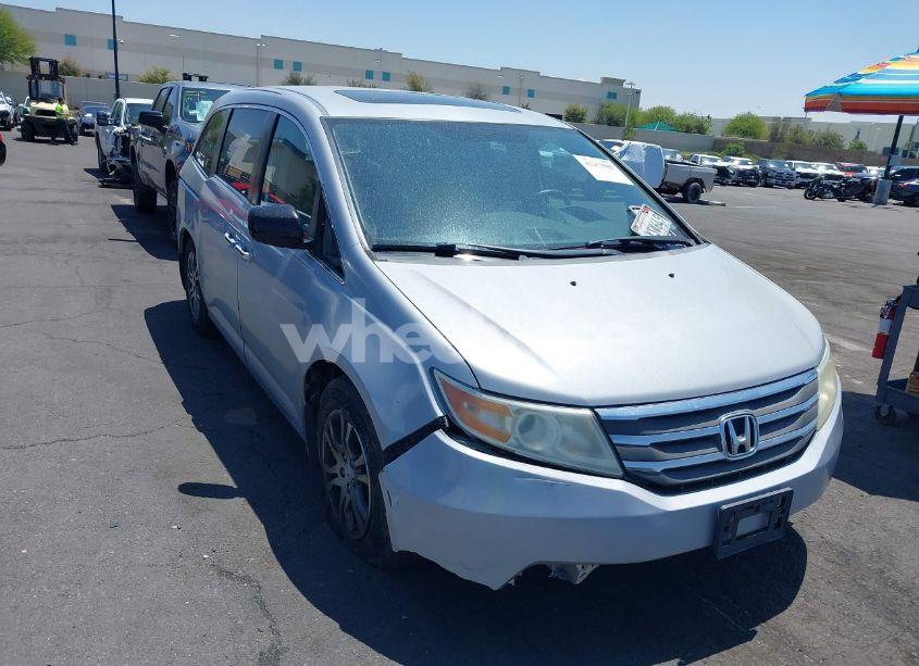 2013 Honda Odyssey EX-L (VIN 5FNRL5H63DB029200) main photo