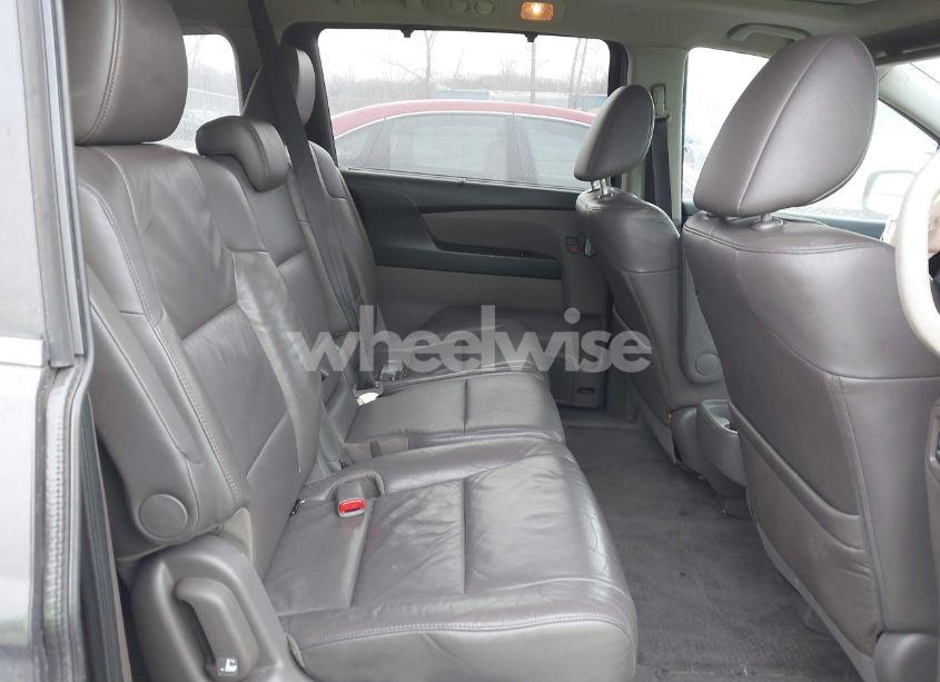 Photo 8 of 2013 Honda Odyssey EX-L (VIN 5FNRL5H63DB031061)