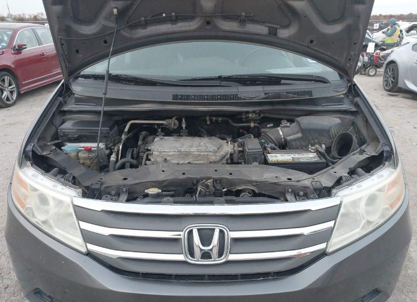 Photo 10 of 2013 Honda Odyssey EX-L (VIN 5FNRL5H63DB048328)