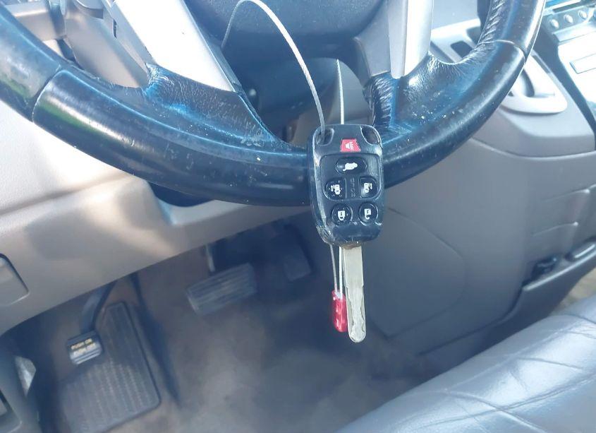 Photo 11 of 2013 Honda Odyssey EX-L (VIN 5FNRL5H63DB048328)