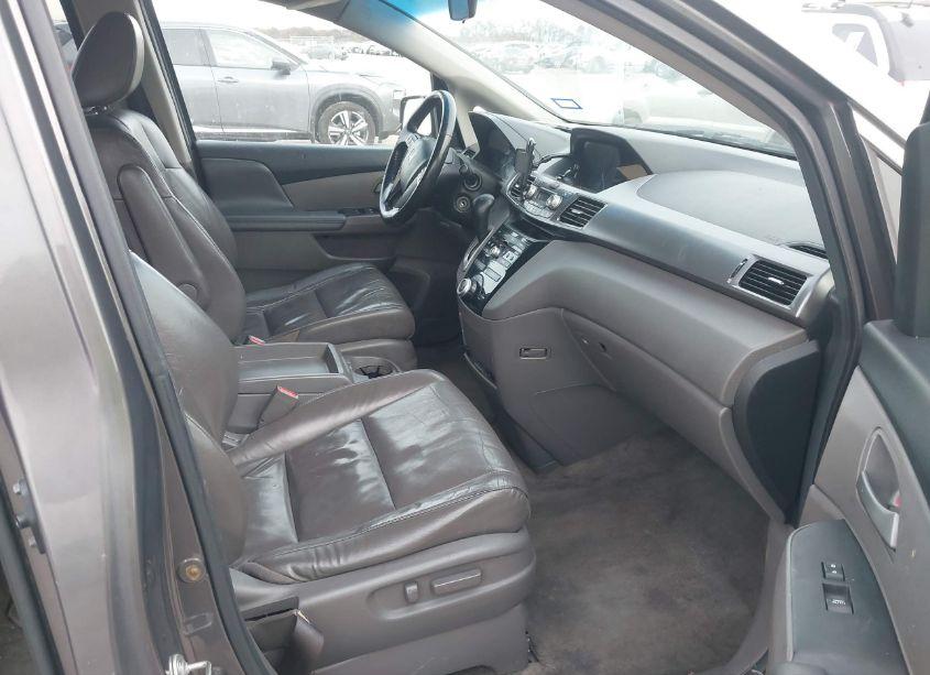 Photo 5 of 2013 Honda Odyssey EX-L (VIN 5FNRL5H63DB048328)