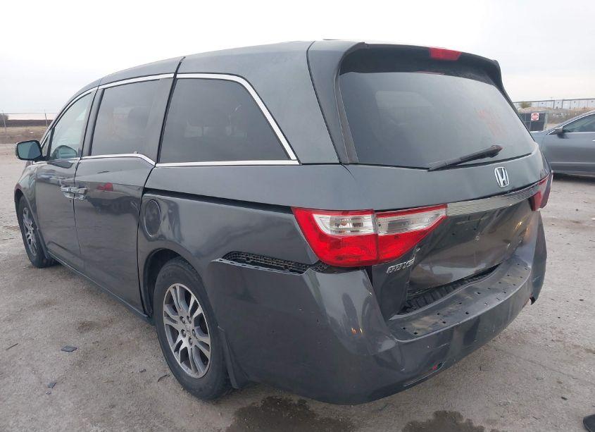 Photo 6 of 2013 Honda Odyssey EX-L (VIN 5FNRL5H63DB048328)