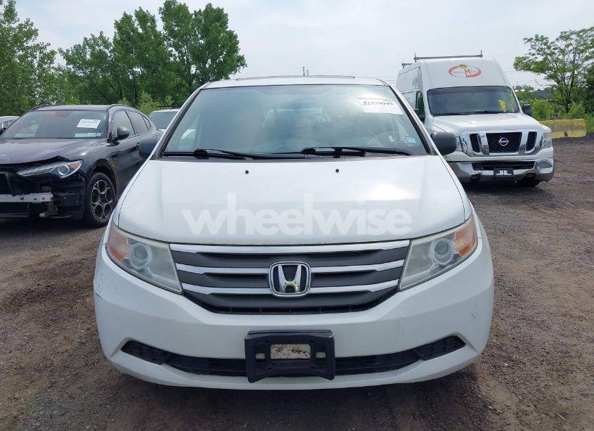 Photo 12 of 2013 Honda Odyssey EX-L (VIN 5FNRL5H63DB051956)