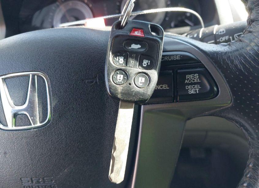 Photo 11 of 2013 Honda Odyssey EX-L (VIN 5FNRL5H63DB072189)