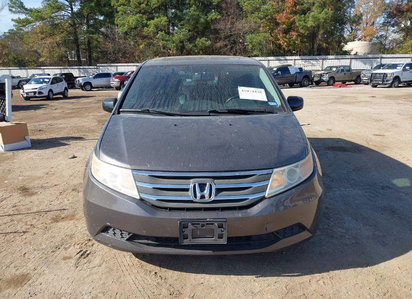 Photo 12 of 2013 Honda Odyssey EX-L (VIN 5FNRL5H63DB072189)