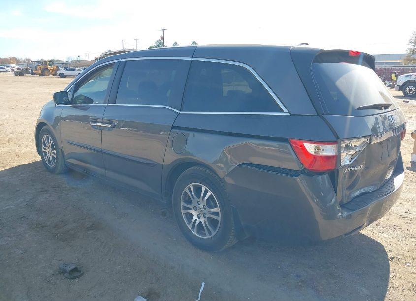 Photo 3 of 2013 Honda Odyssey EX-L (VIN 5FNRL5H63DB072189)