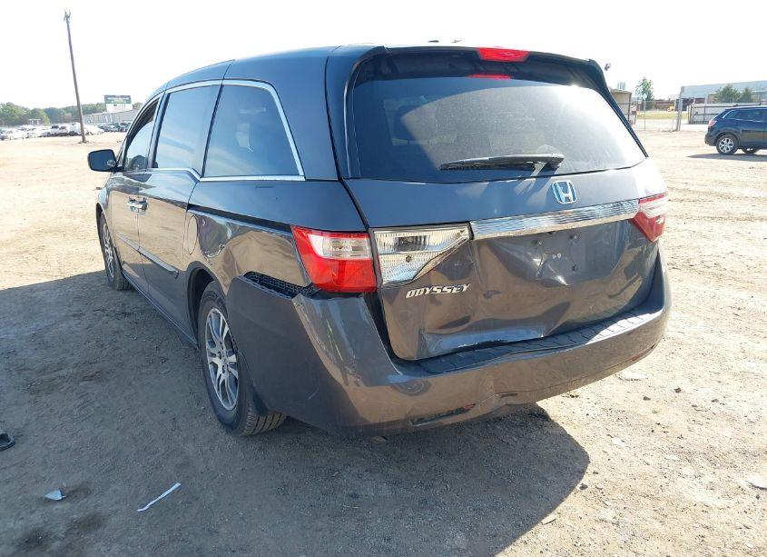 Photo 6 of 2013 Honda Odyssey EX-L (VIN 5FNRL5H63DB072189)